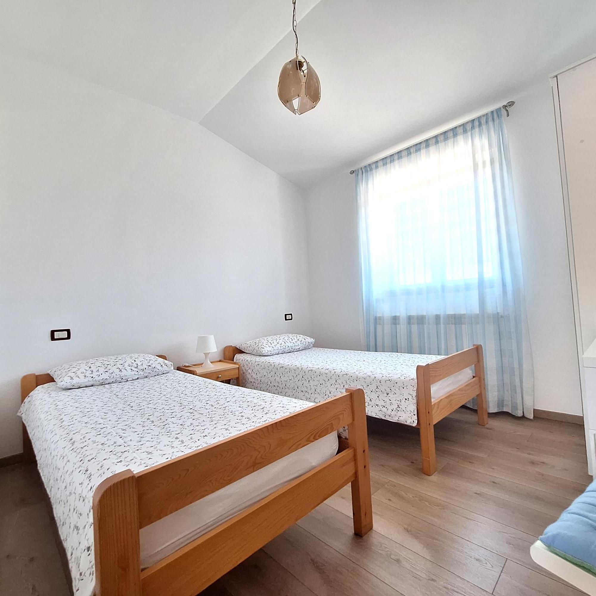 Apartment Mita โกรชน์ยัน ภายนอก รูปภาพ